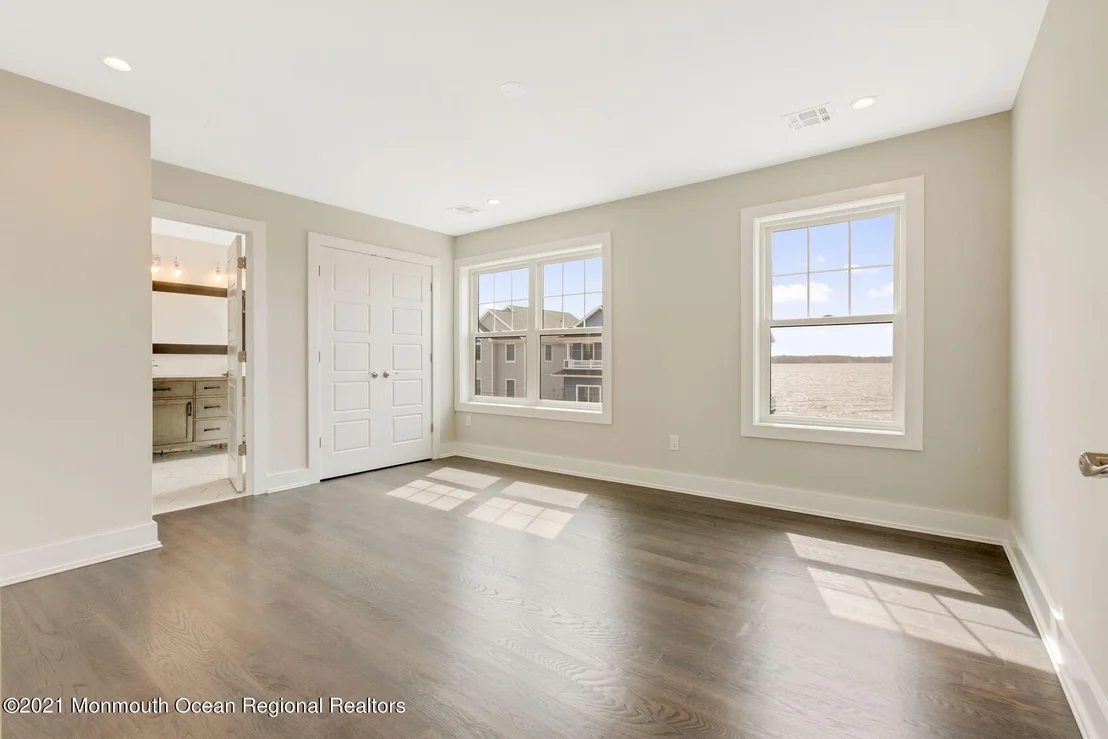 Photo of 114 Shore Drive