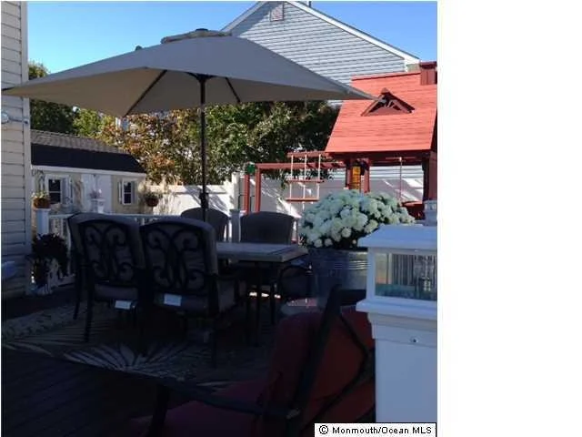 Photo of 838 Columbus Drive