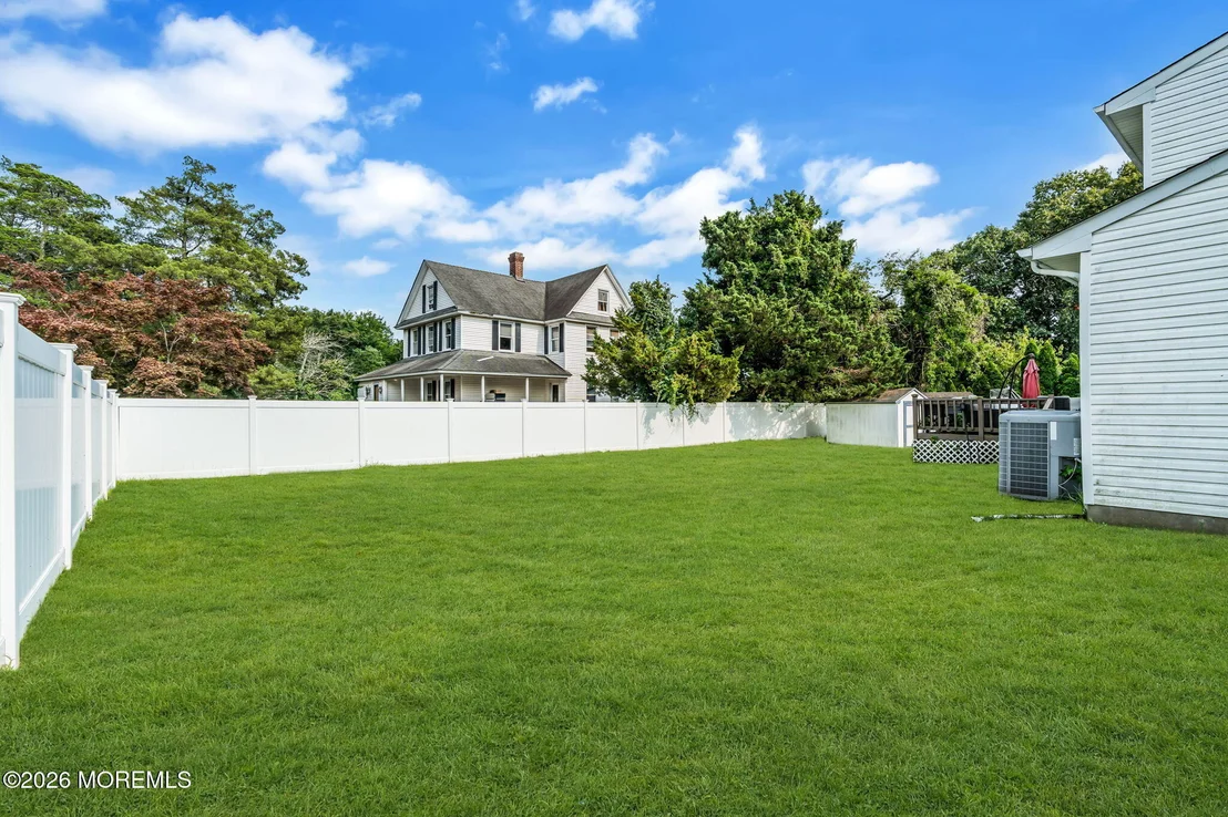 Photo of 390 Mamie Drive