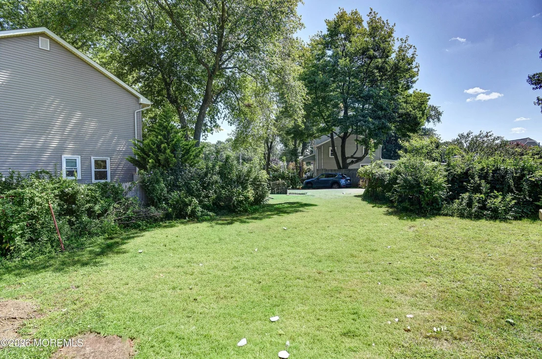 Photo of 753 Lorraine Drive