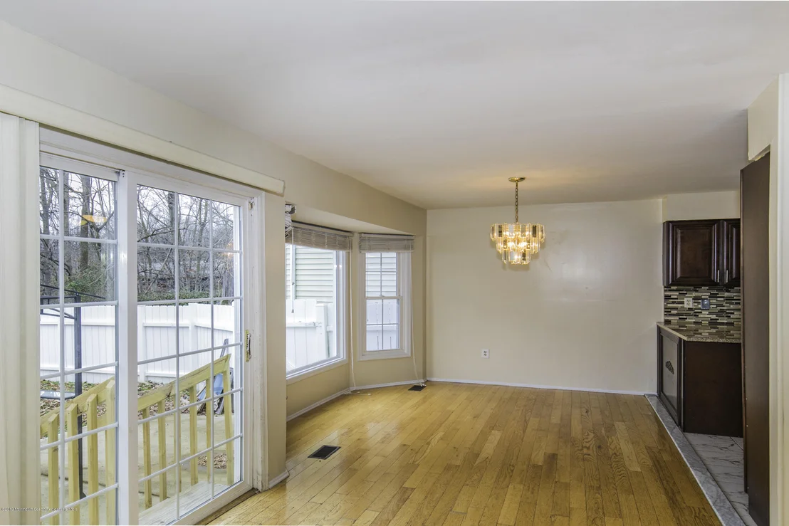 Photo of 58 Oak Knoll Drive