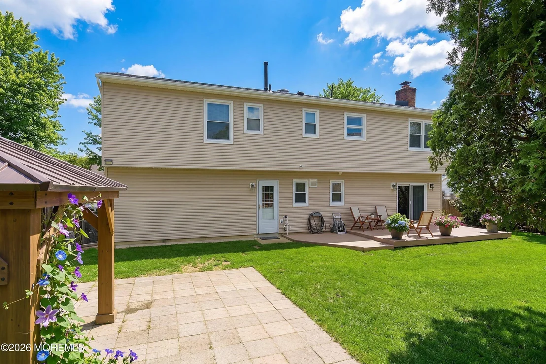 Photo of 15 Bristlecone Drive