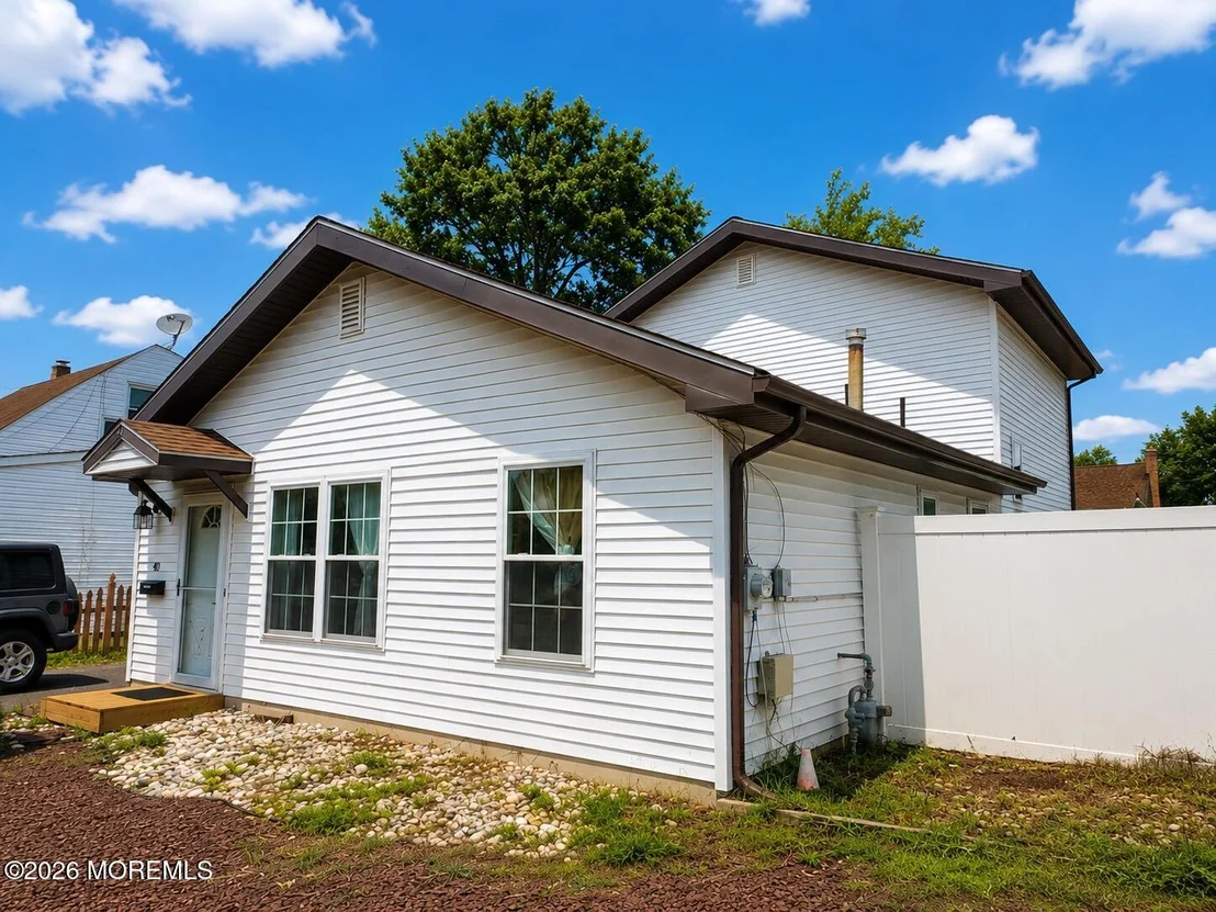 Photo of 40 Compton Avenue