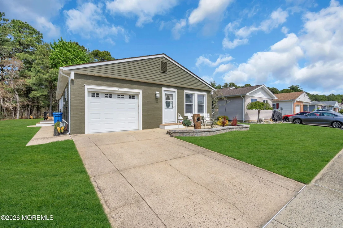 Photo of 17 Cabrillo Boulevard