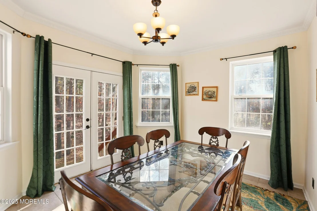 Photo of 2 Woods Edge Drive