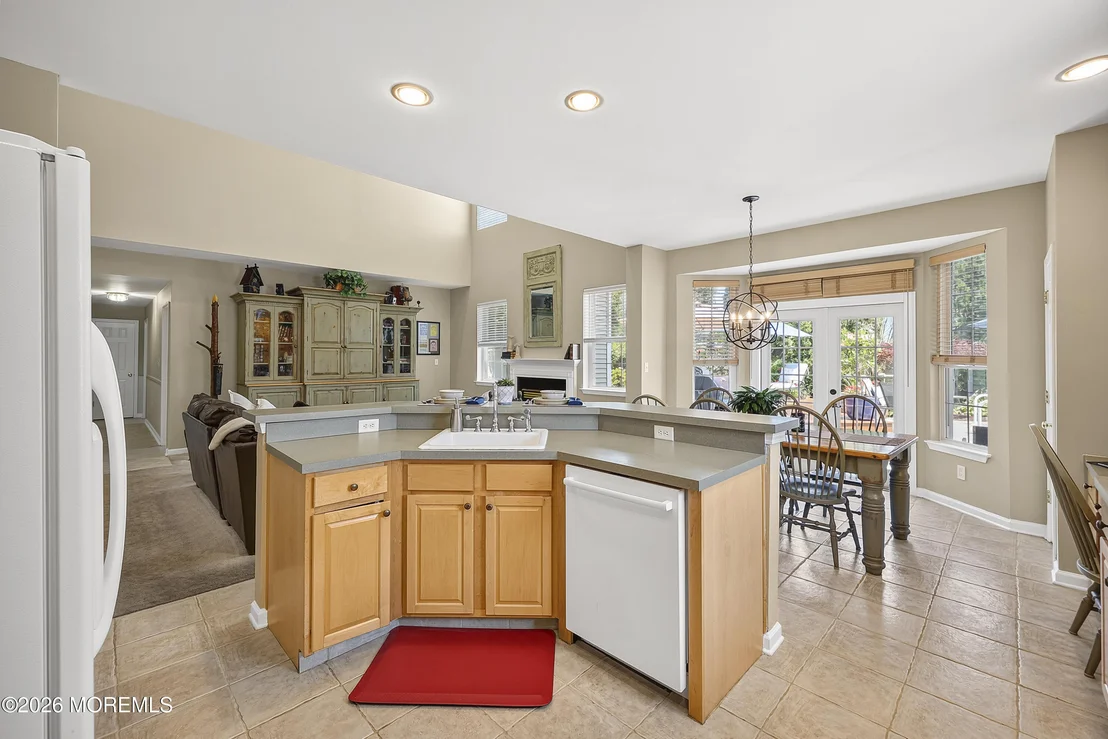 Photo of 407 Vassar Drive