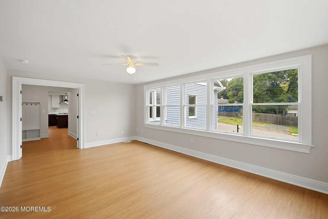 Photo of 4 Oneida Avenue