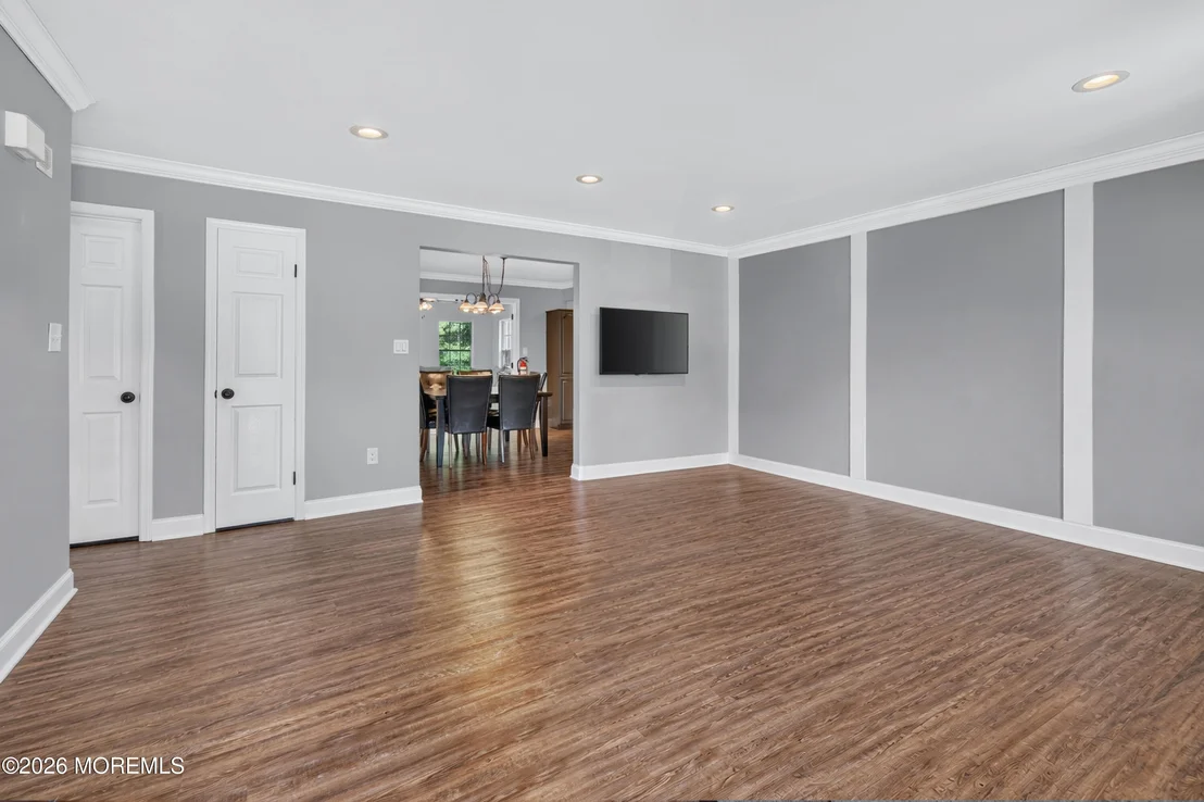 Photo of 370 Elm Lane
