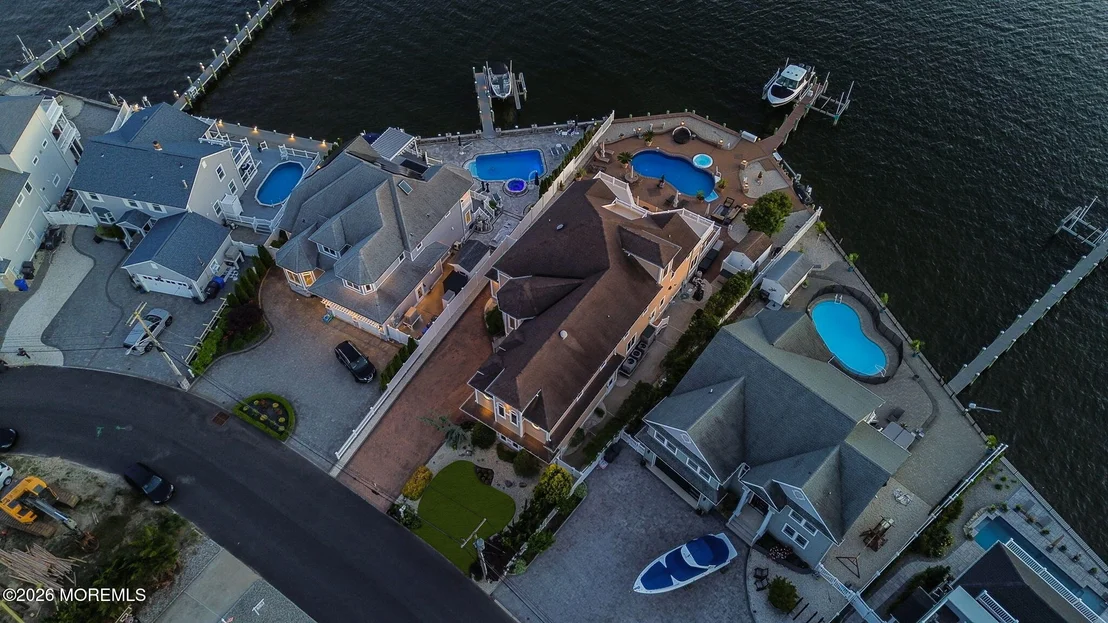 Photo of 531 Bayview Drive