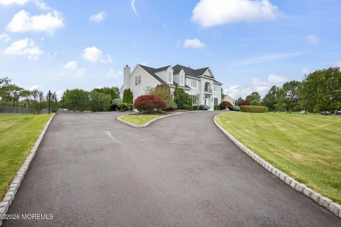 Photo of 35 Rustic Way
