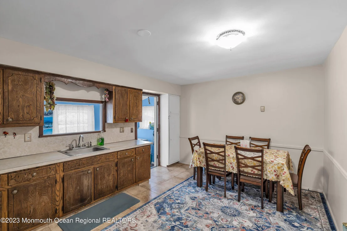 Photo of 303 Station Drive