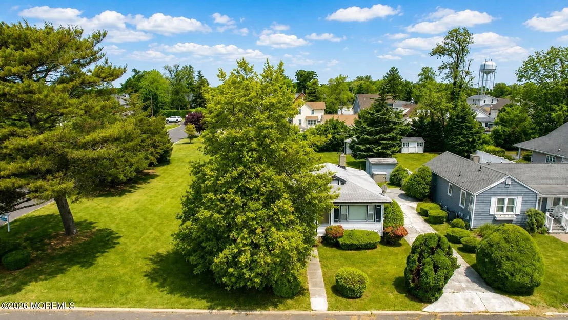 Photo of 570 Central Avenue