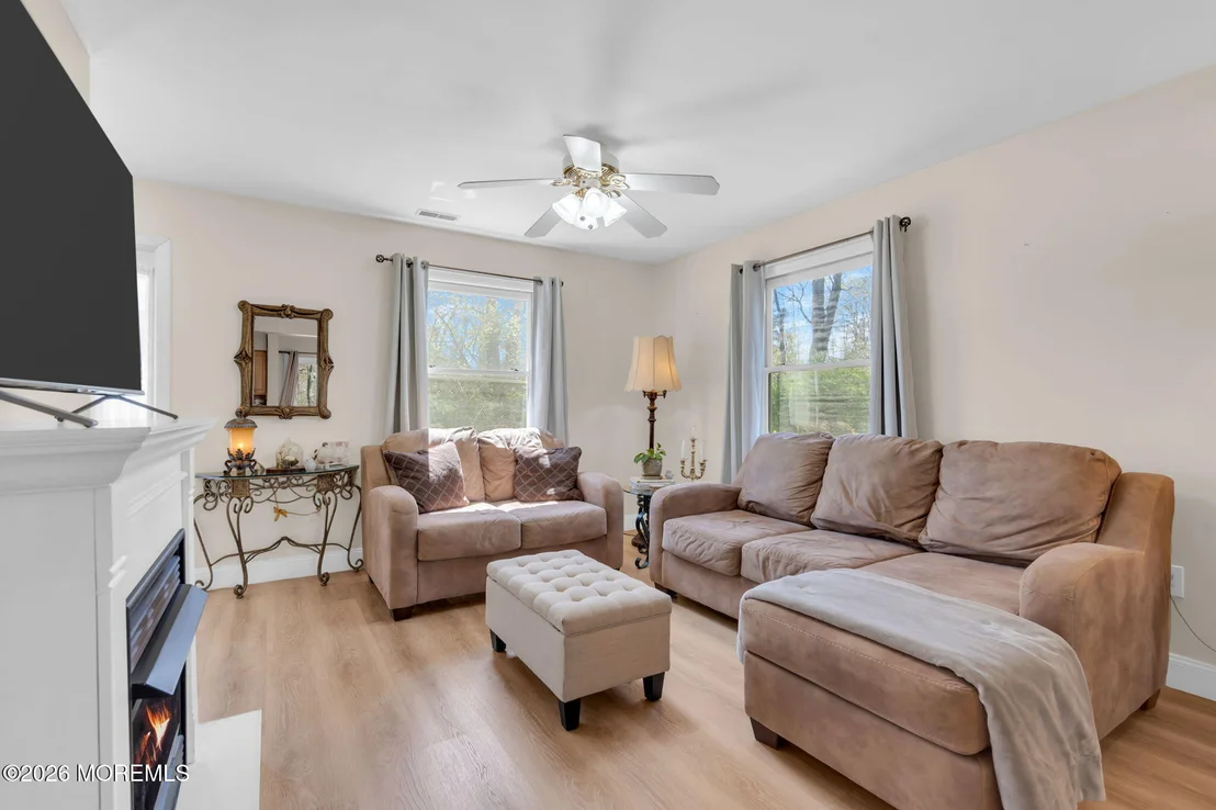 Photo of 90 Bear Brook Road