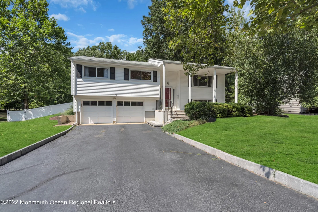 Photo of 19 Warren Drive