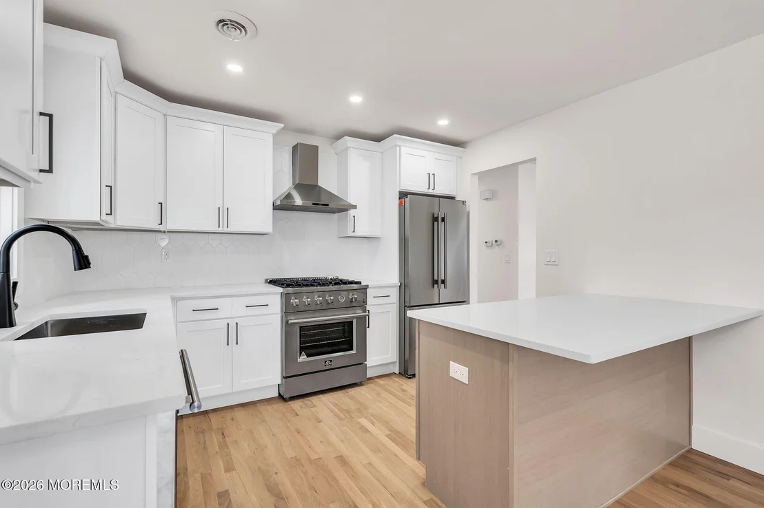 Photo of 6 Stanford Drive