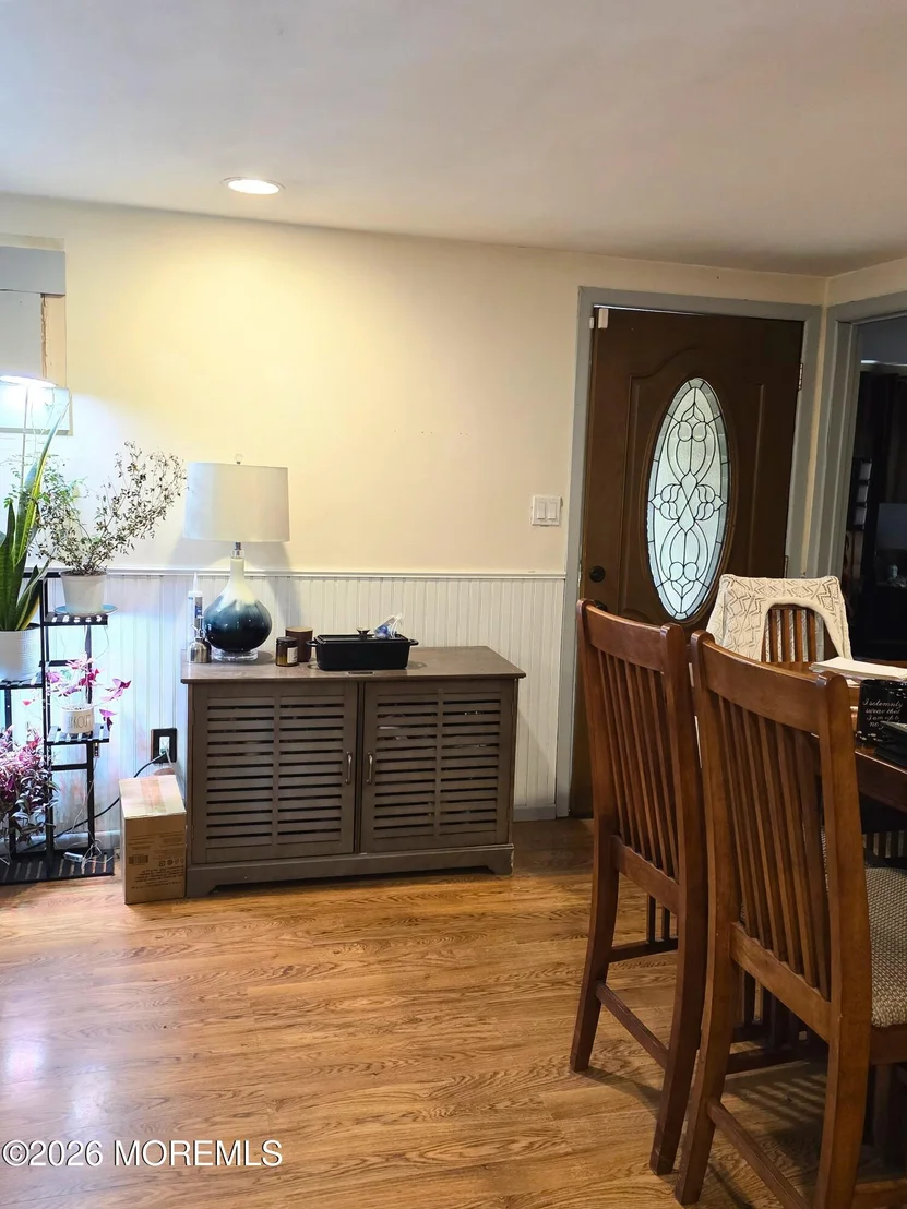 Photo of 1210 Taylor Lane
