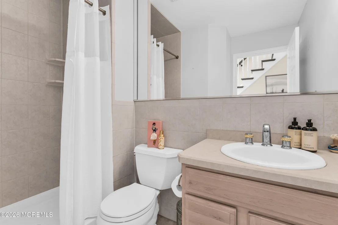 Photo of 361 Eastern Boulevard