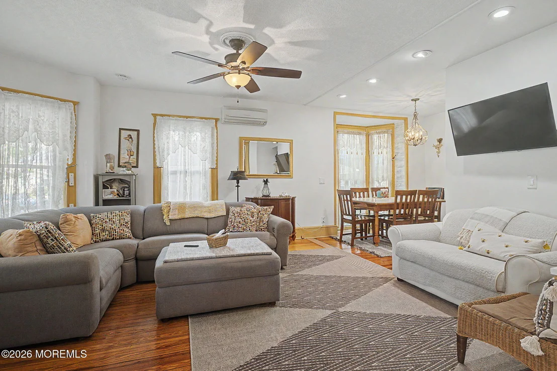 Photo of 83 Mount Tabor Way