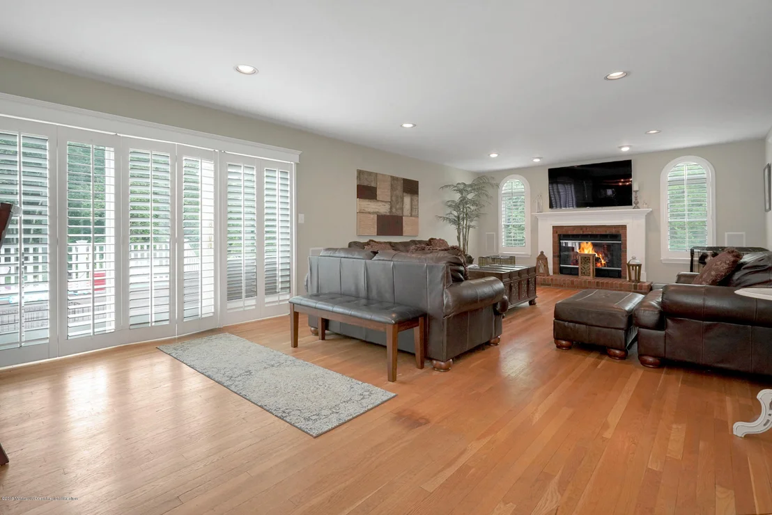 Photo of 1446 Garrett Drive