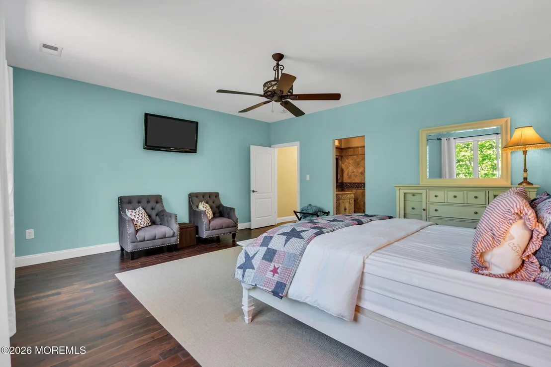 Photo of 347 Millstone Road