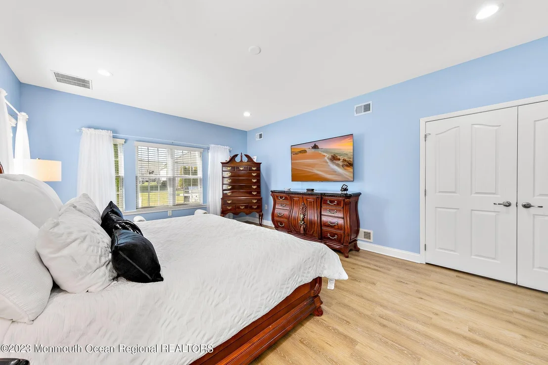 Photo of 40 Eagleswood Drive