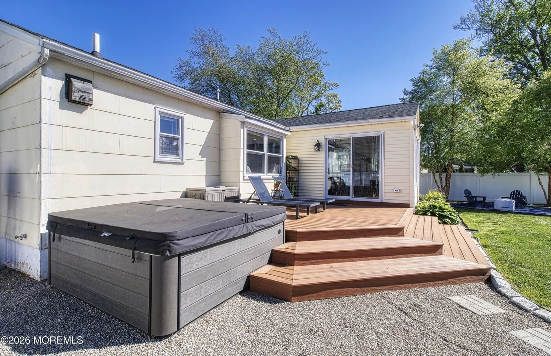 Photo of 105 Cranbury Road