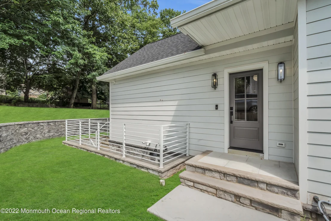 Photo of 376 Orenda Circle