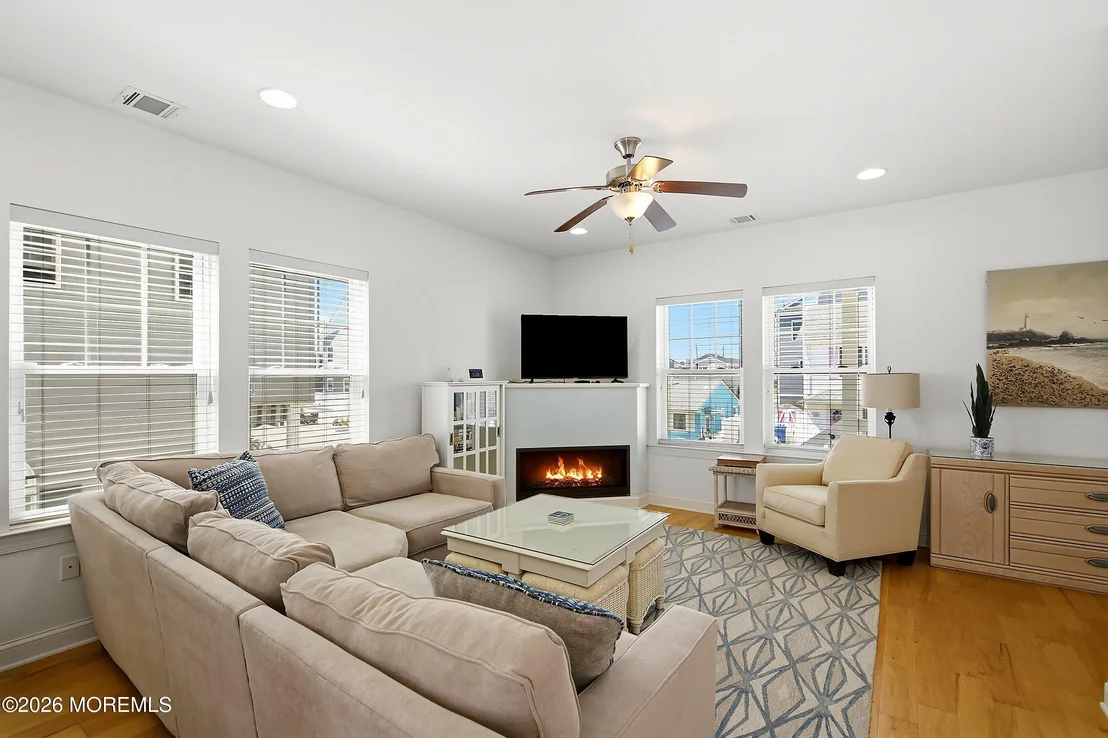 Photo of 105 Albacore Drive
