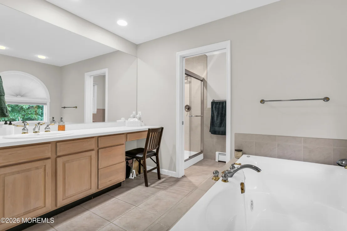 Photo of 361 Eastern Boulevard