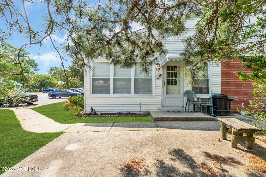 Photo of 207B Laurel Place