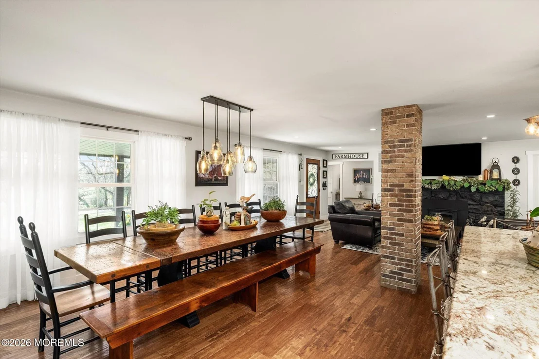 Photo of 158 Larrison Road