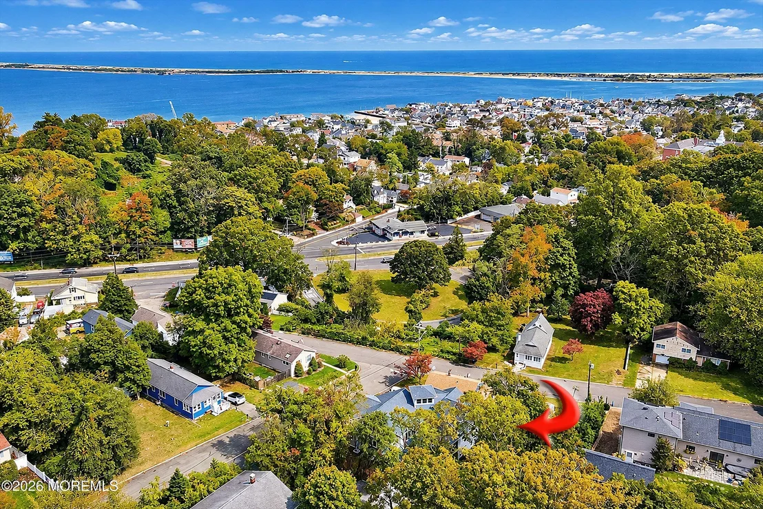 Photo of 4 Oneida Avenue