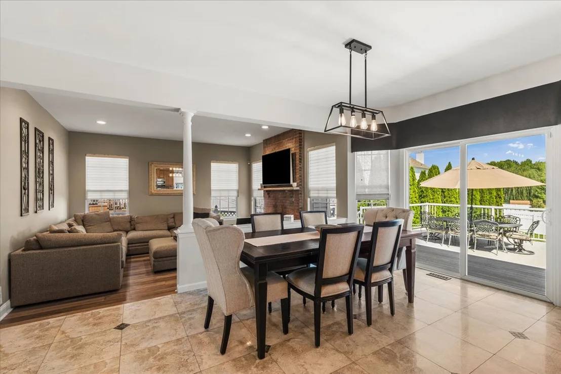 Photo of 67 Winding Brook Drive