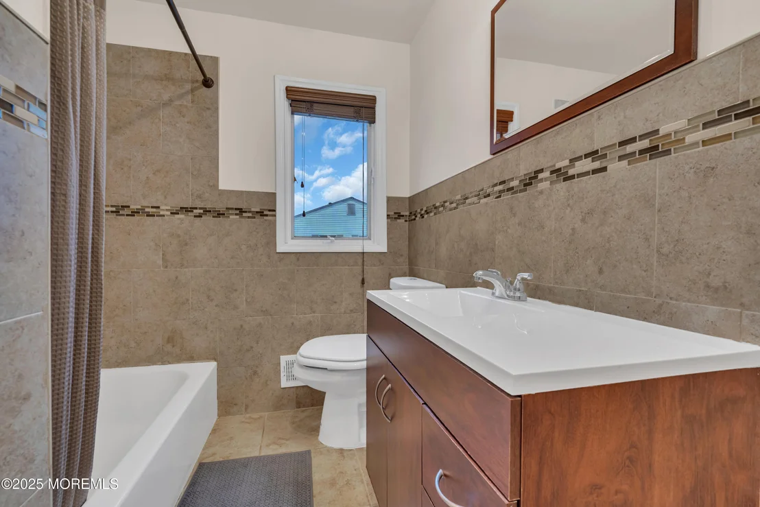 Photo of 620 Hillside Drive