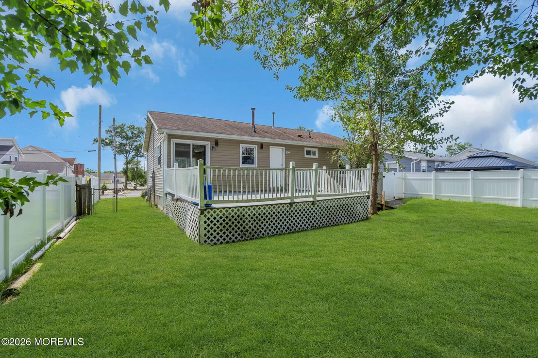 Photo of 3108 Oceanic Drive
