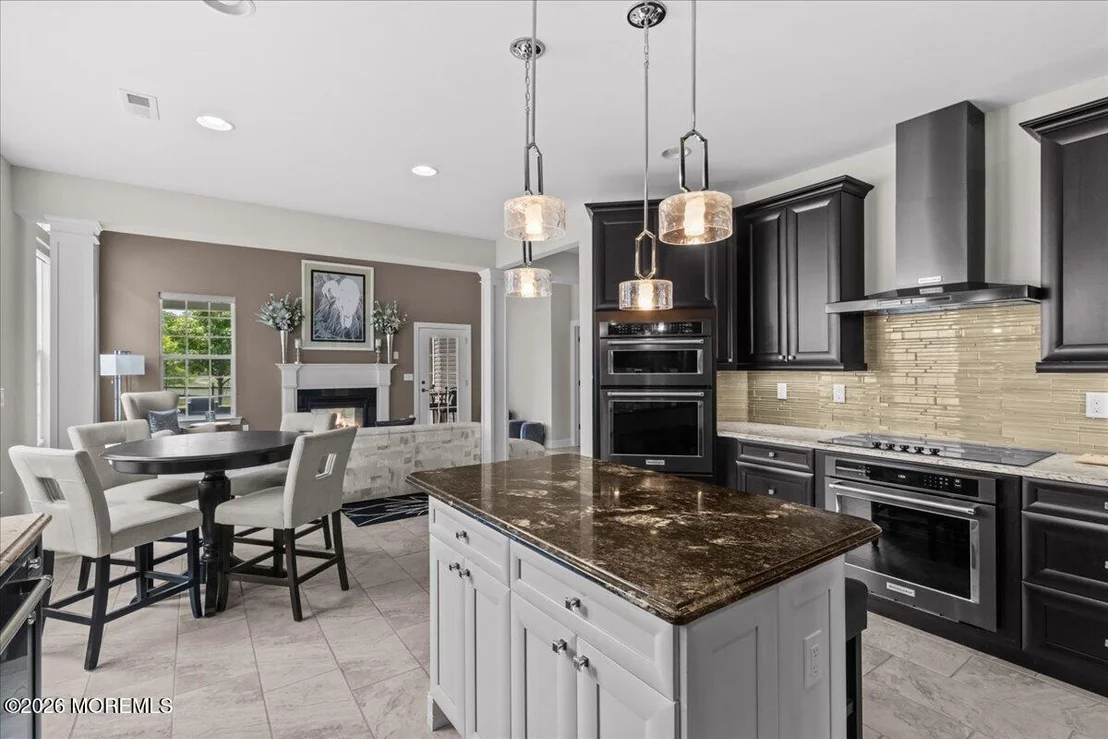 Photo of 7 Firefly Lane