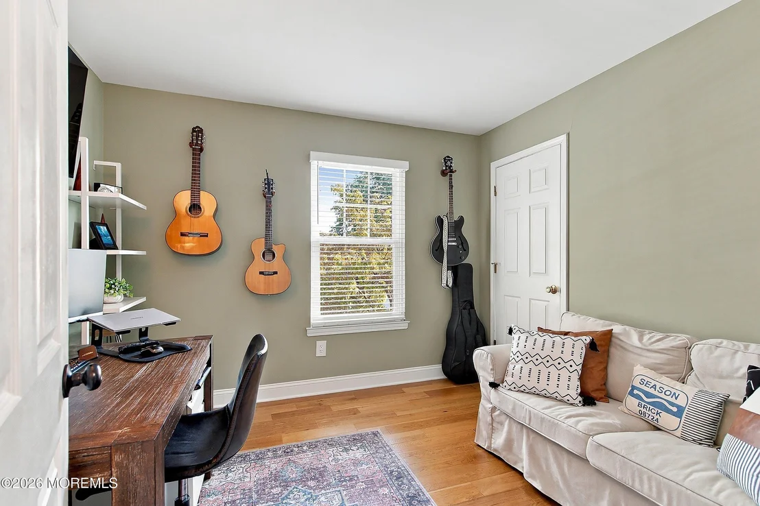 Photo of 75 Chestnut Avenue