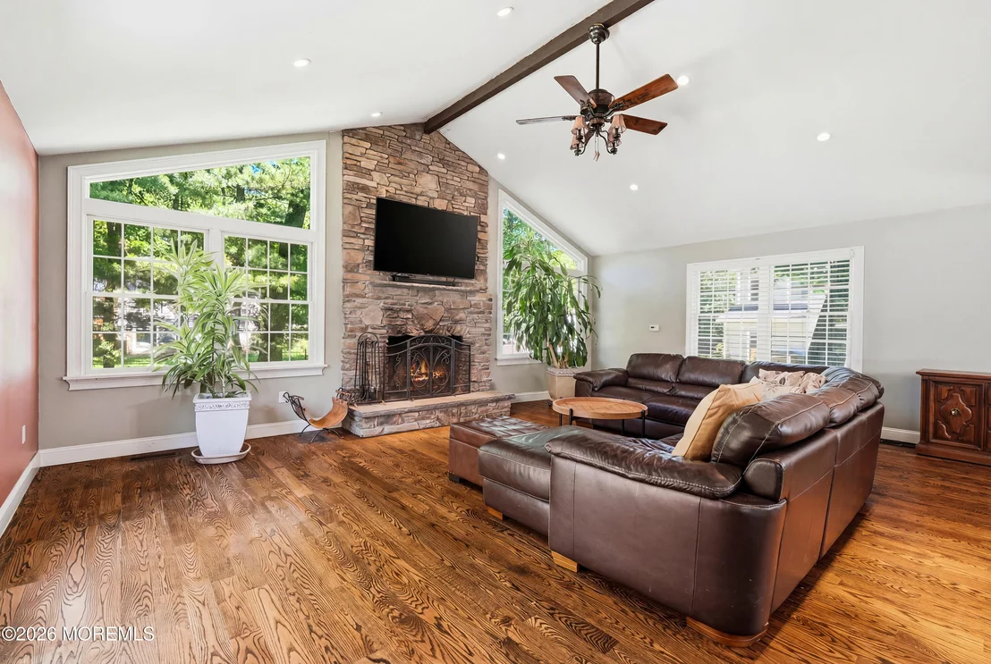 Photo of 558 Green Lane