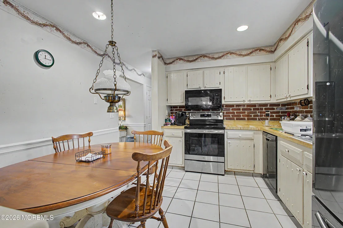 Photo of 159 Berkeley Drive