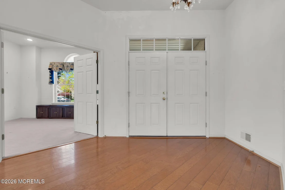 Photo of 39 Baltusrol Drive