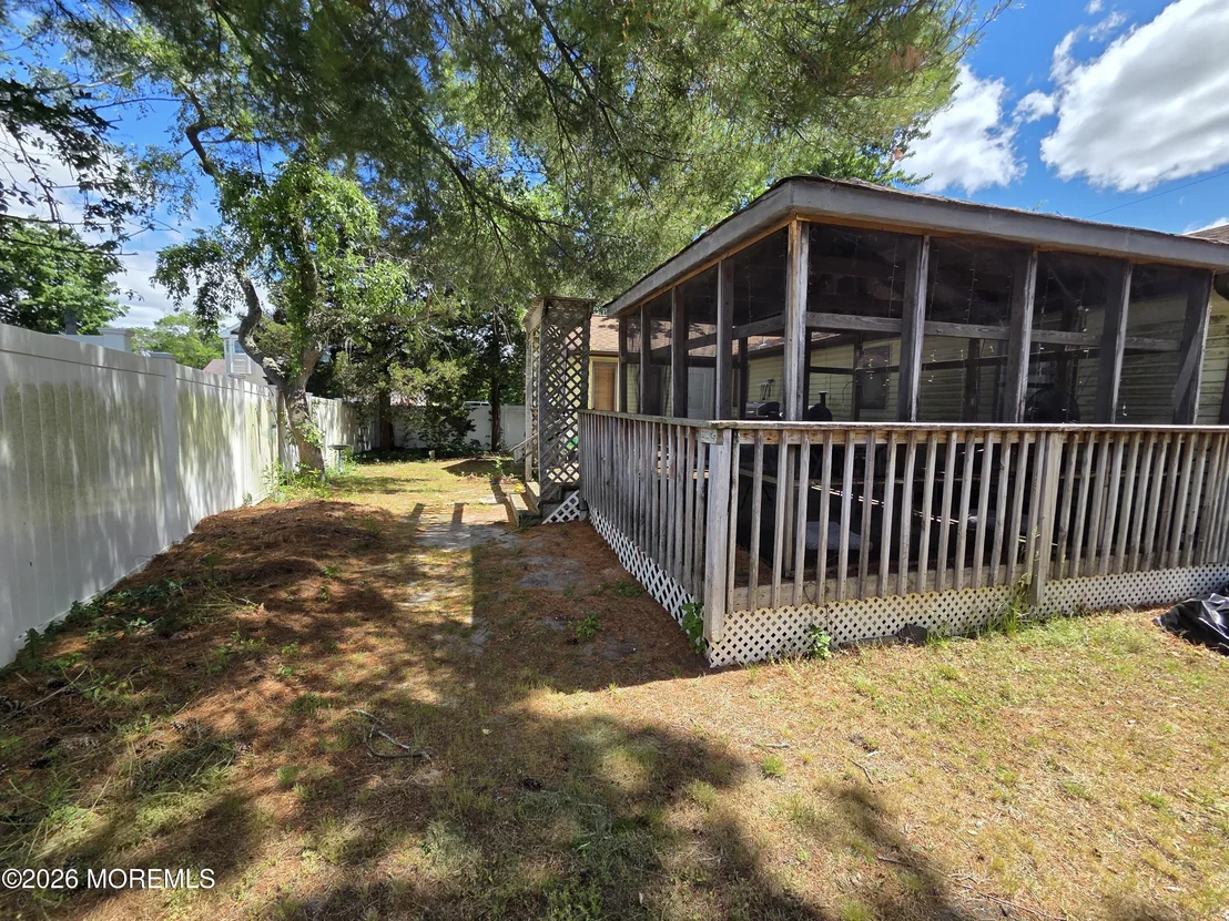Photo of 1210 Taylor Lane