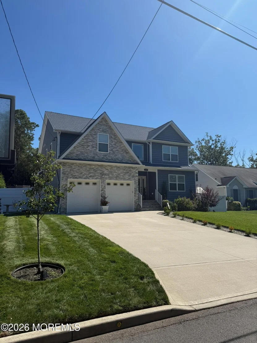 Photo of 235 Serpent Lane