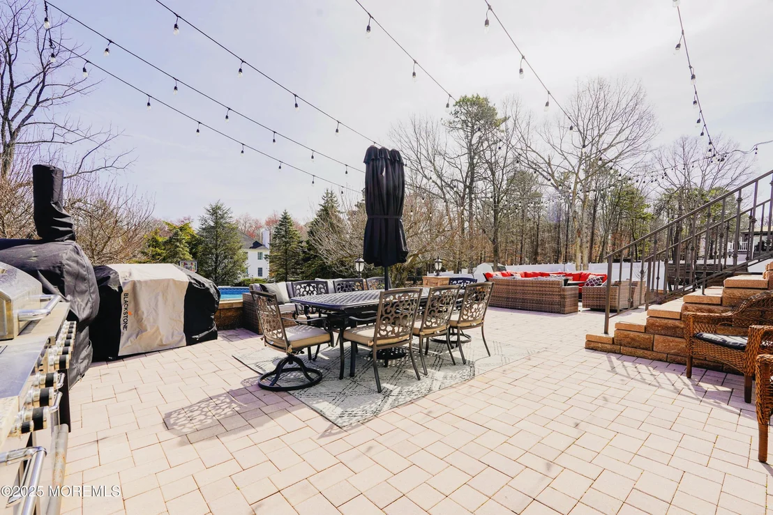 Photo of 19 Summerhill Avenue