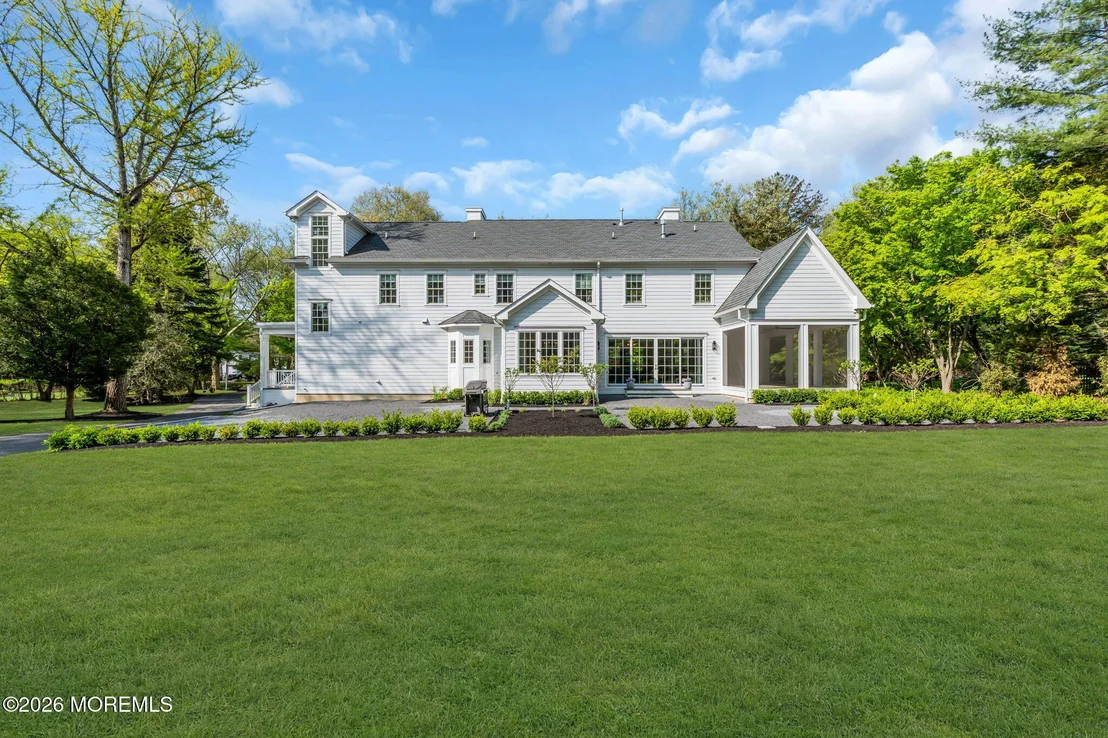 Photo of 13 Buttonwood Lane