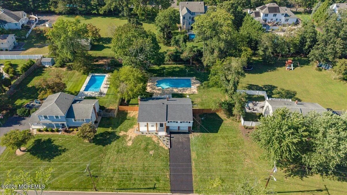 Photo of 5 Colonial Way