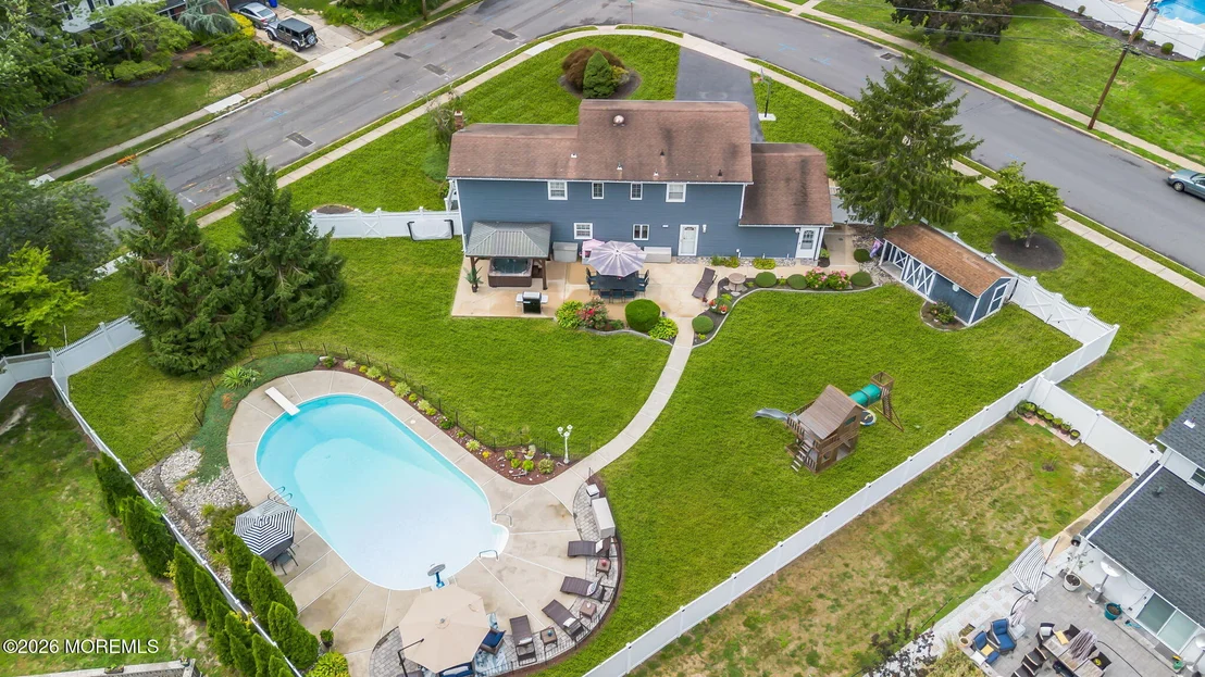 Photo of 1 Meadowbrook Drive