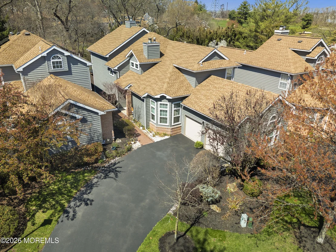 Photo of 22 Fairway Boulevard