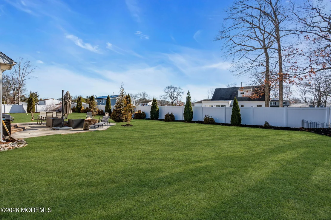 Photo of 15 Eagle Drive