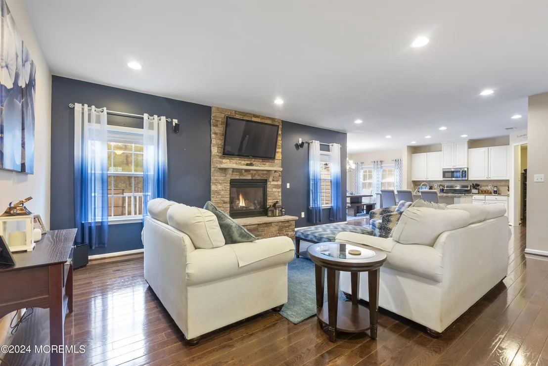 Photo of 115 Emerson Lane