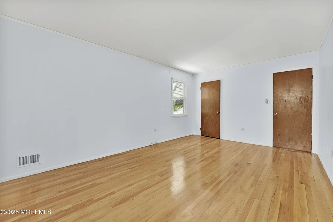 Photo of 32 Woods Road